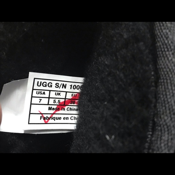 UGG boots size 7 - Picture 4 of 7